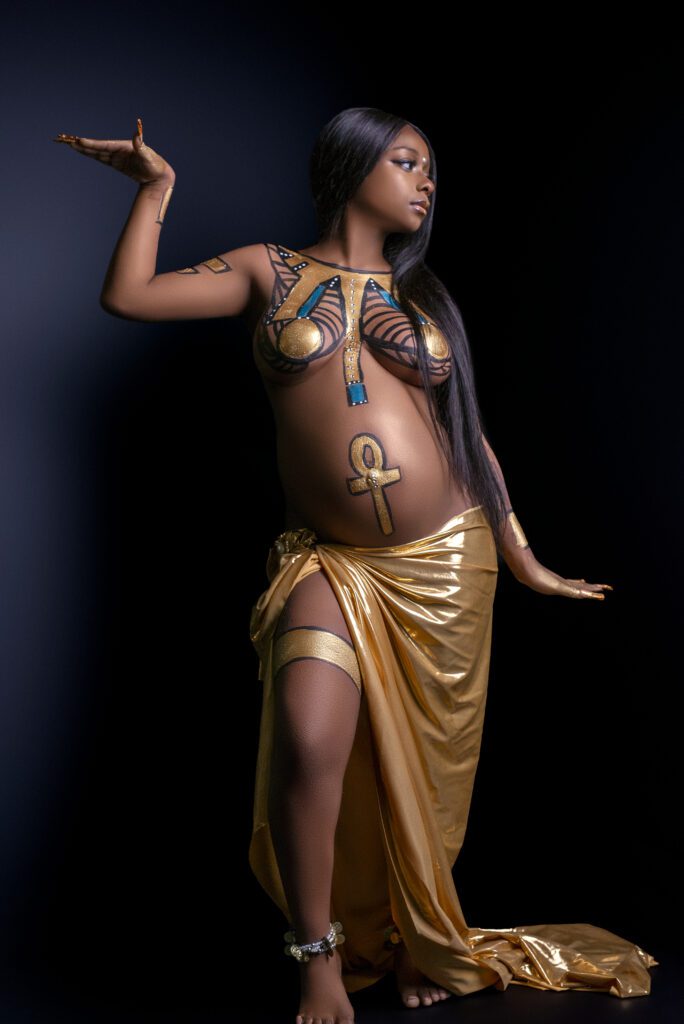 Egyptian poses with egyptian inspired body art 
